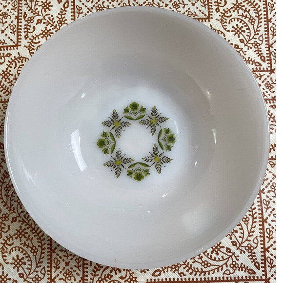 VINTAGE Anchor Hocking Fire King Serving Bowl Green Meadow - Picture 1 of 5